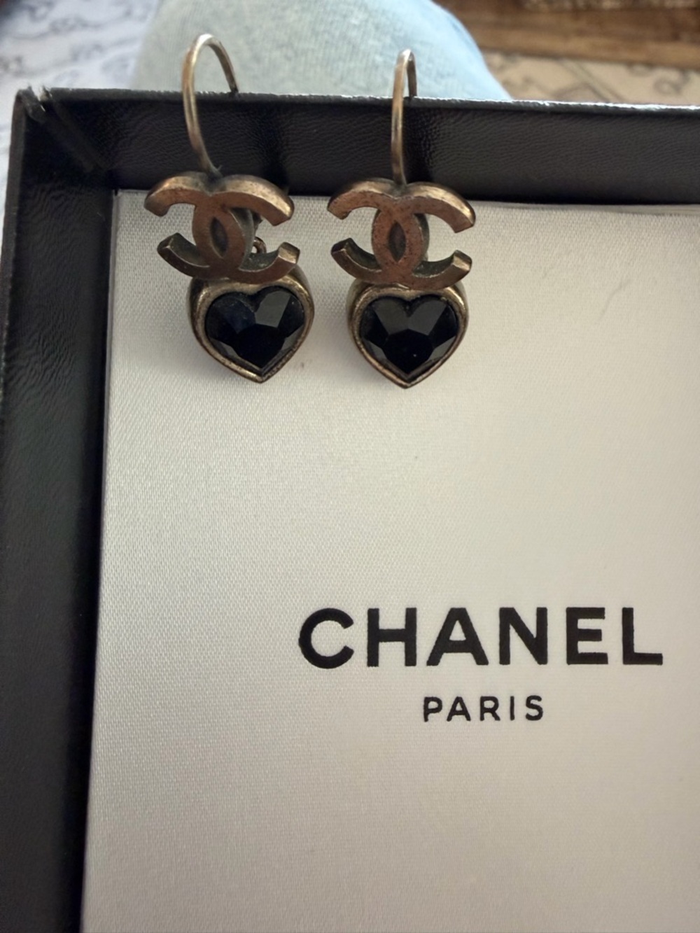 CHANEL Gold-Tone CC Drop Earrings with Black Heart Stones, authentic, vintage